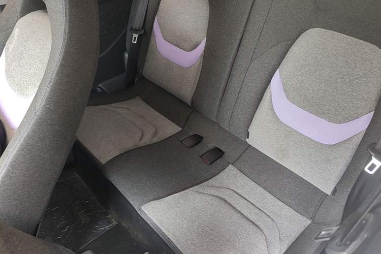 Used Chery QQ Ice Cream 2022 170km Sundae Phosphate Lithium-Ion Left Rear Seat