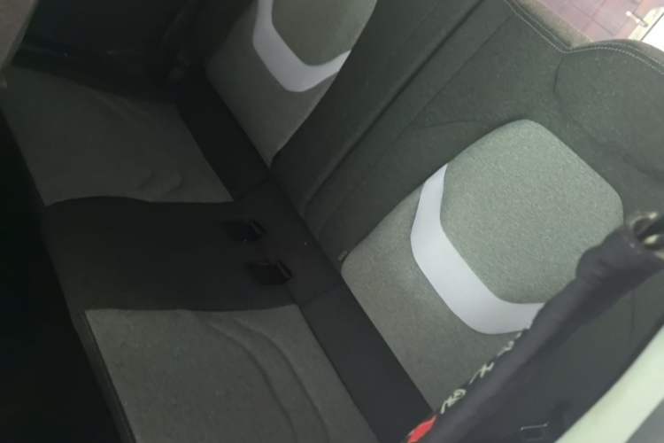 Used Chery QQ Ice Cream 2022 170km Sundae Phosphate Lithium-Ion Left Rear Seat
