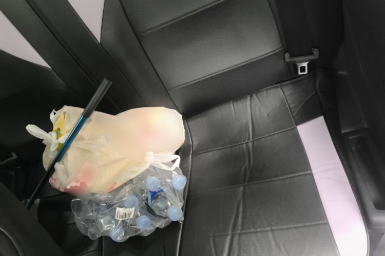 Used Chery QQ Ice Cream 2022 170km Sundae Phosphate Lithium-Ion Left Rear Seat