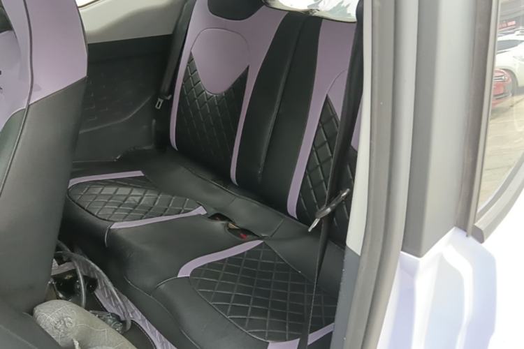 Used Chery QQ Ice Cream 2022 170km Sundae Phosphate Lithium-Ion Left Rear Seat