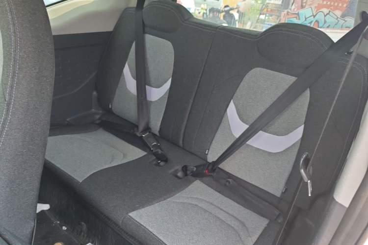 Used Chery QQ Ice Cream 2022 170km Sundae Phosphate Lithium-Ion Left Rear Seat
