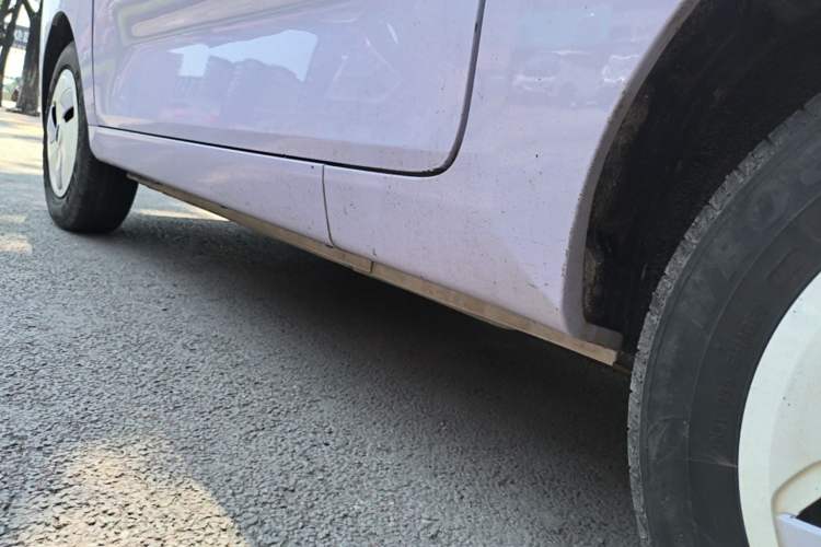 Used Chery QQ Ice Cream 2022 170km Sundae Phosphate Lithium-Ion Left Side Sill
