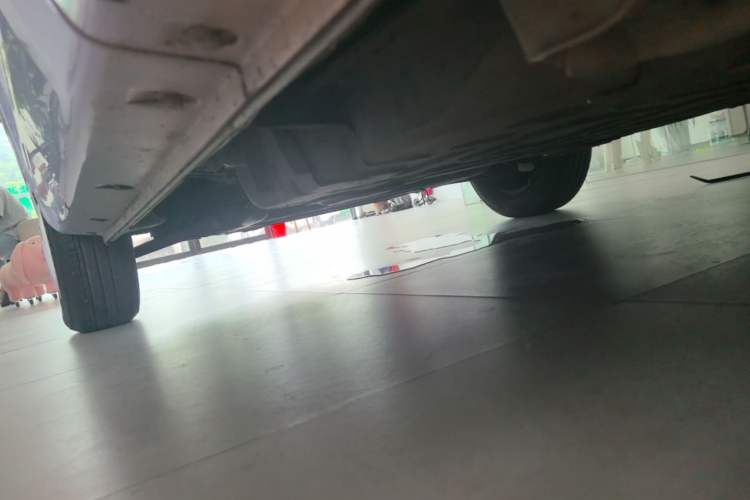Used Chery QQ Ice Cream 2022 170km Sundae Phosphate Lithium-Ion Left Side Sill