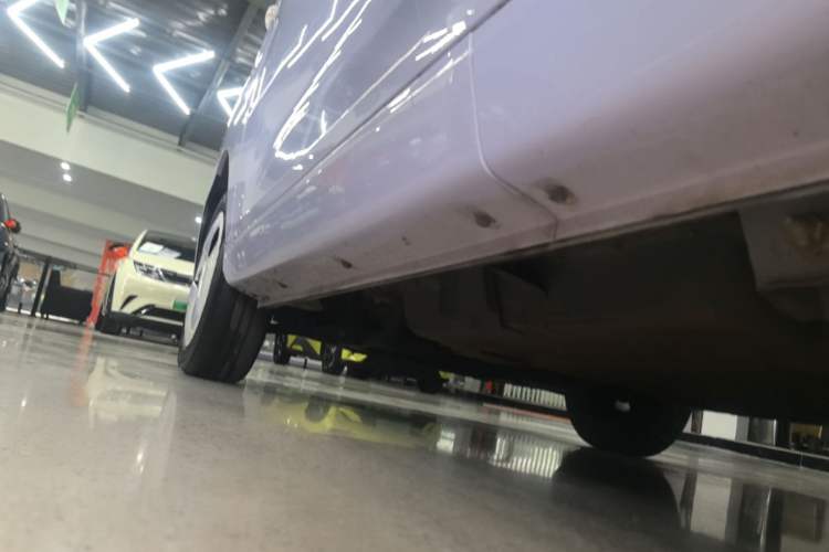 Used Chery QQ Ice Cream 2022 170km Sundae Phosphate Lithium-Ion Left Side Sill