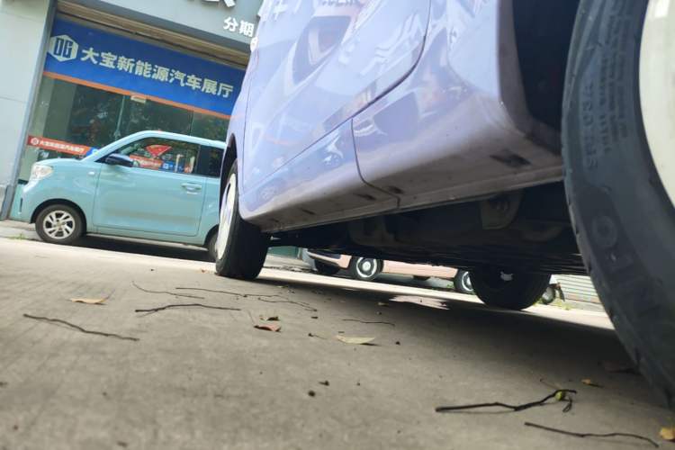 Used Chery QQ Ice Cream 2022 170km Sundae Phosphate Lithium-Ion Left Side Sill