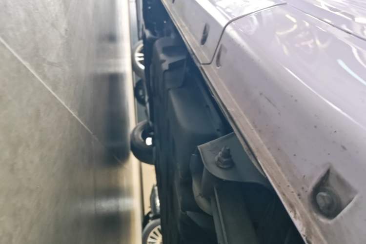 Used Chery QQ Ice Cream 2022 170km Sundae Phosphate Lithium-Ion Left Side Sill