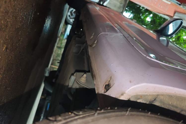 Used Chery QQ Ice Cream 2022 170km Sundae Phosphate Lithium-Ion Left Side Sill