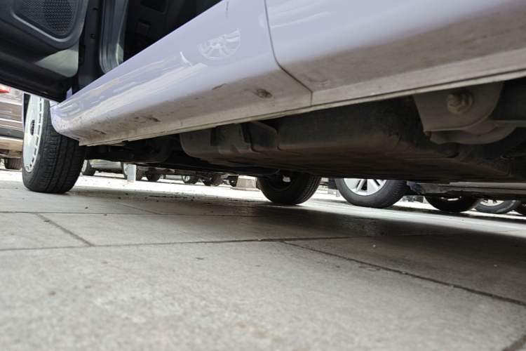 Used Chery QQ Ice Cream 2022 170km Sundae Phosphate Lithium-Ion Left Side Sill