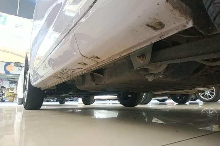 Used Chery QQ Ice Cream 2022 170km Sundae Phosphate Lithium-Ion Left Side Sill