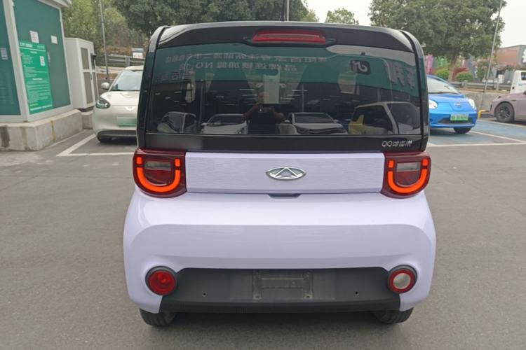 Used Chery QQ Ice Cream 2022 170km Sundae Phosphate Lithium-Ion Rear