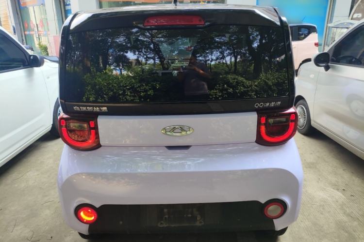Used Chery QQ Ice Cream 2022 170km Sundae Phosphate Lithium-Ion Rear