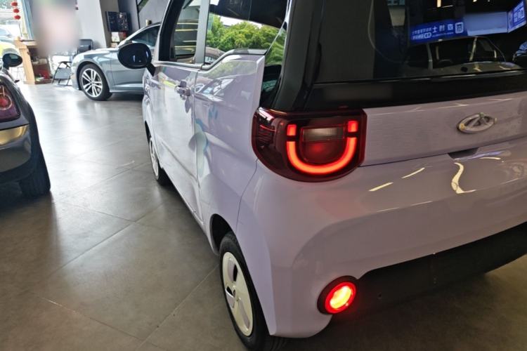 Used Chery QQ Ice Cream 2022 170km Sundae Phosphate Lithium-Ion Rear Left 45 Deg