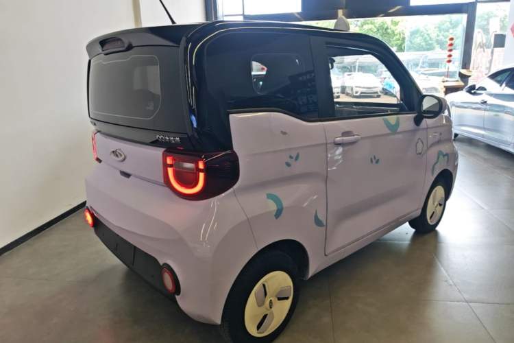 Used Chery QQ Ice Cream 2022 170km Sundae Phosphate Lithium-Ion Rear Right 45 Deg