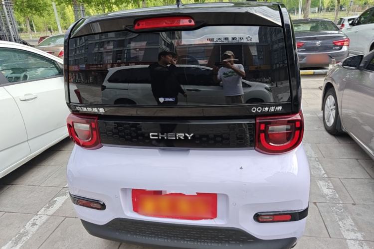 Used Chery QQ Ice Cream 2022 170km Sundae Phosphate Lithium-Ion Rear