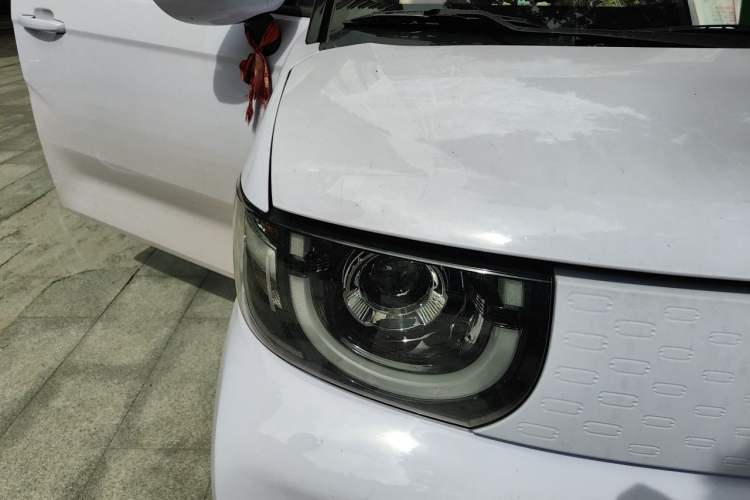 Used Chery QQ Ice Cream 2022 170km Sundae Phosphate Lithium-Ion Right Front Headlight