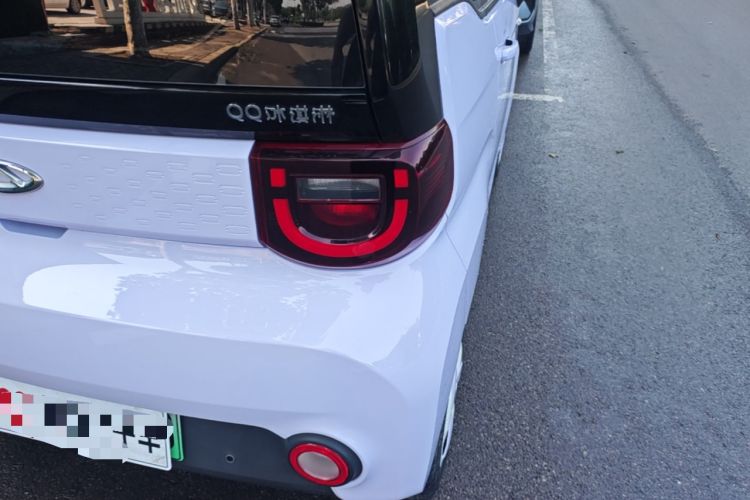 Used Chery QQ Ice Cream 2022 170km Sundae Phosphate Lithium-Ion Right Rear Taillight