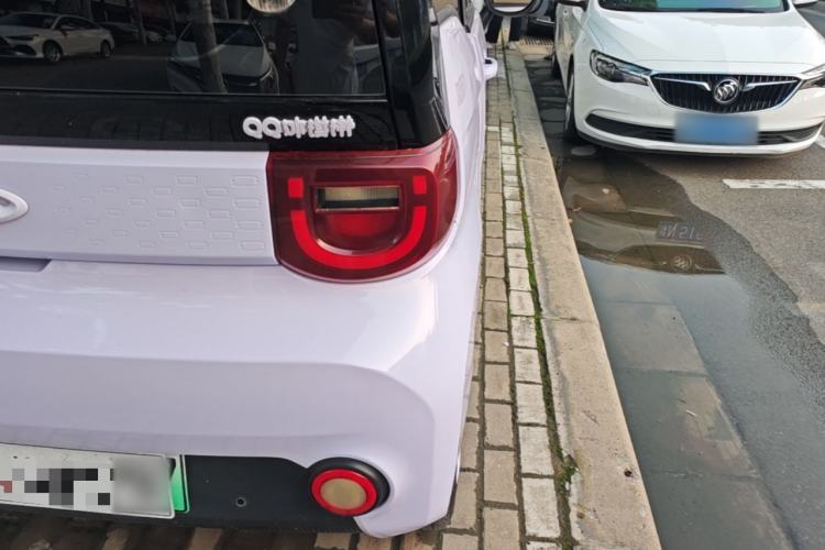 Used Chery QQ Ice Cream 2022 170km Sundae Phosphate Lithium-Ion Right Rear Taillight