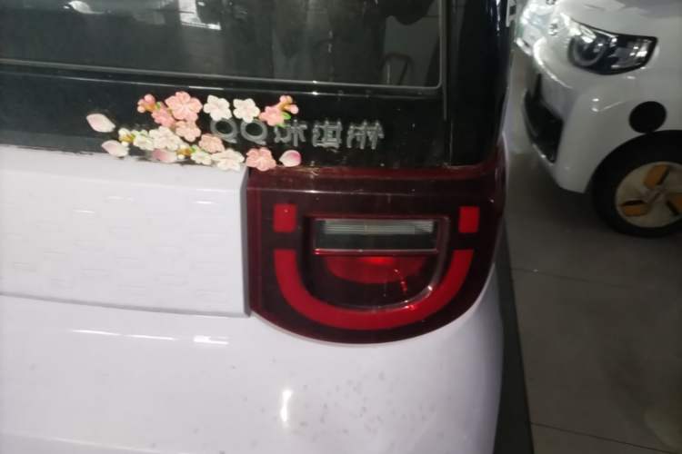 Used Chery QQ Ice Cream 2022 170km Sundae Phosphate Lithium-Ion Right Rear Taillight