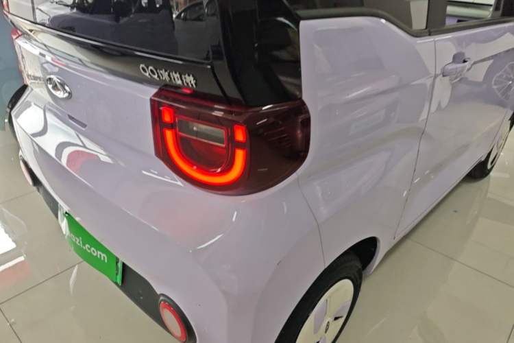 Used Chery QQ Ice Cream 2022 170km Sundae Phosphate Lithium-Ion Right Rear Taillight