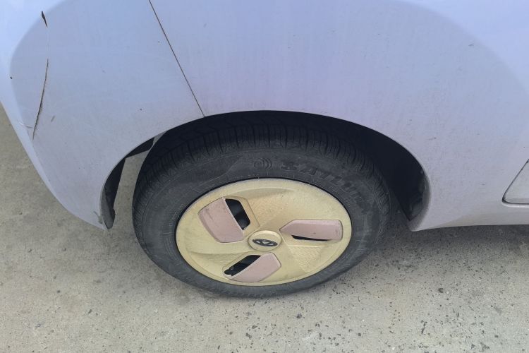 Used Chery QQ Ice Cream 2022 170km Sundae Phosphate Lithium-Ion Right Rear Wheel Hub