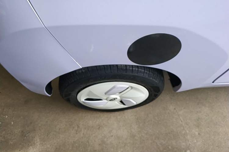 Used Chery QQ Ice Cream 2022 170km Sundae Phosphate Lithium-Ion Right Rear Wheel Hub