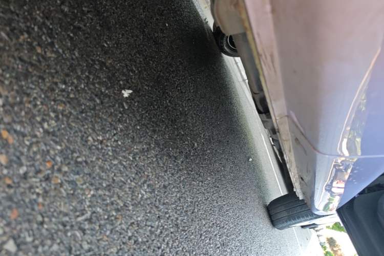 Used Chery QQ Ice Cream 2022 170km Sundae Phosphate Lithium-Ion Right Side Sill