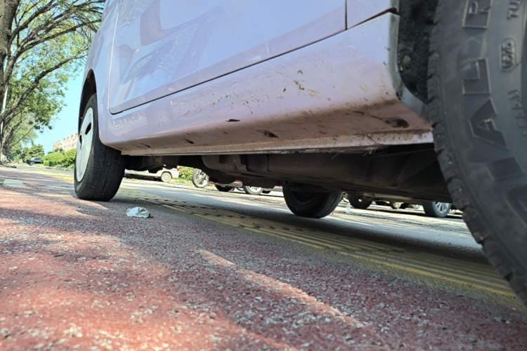 Used Chery QQ Ice Cream 2022 170km Sundae Phosphate Lithium-Ion Right Side Sill