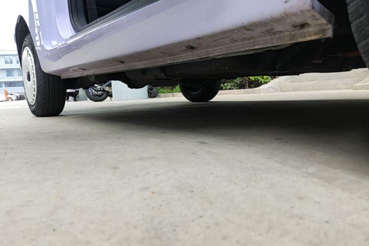 Used Chery QQ Ice Cream 2022 170km Sundae Phosphate Lithium-Ion Right Side Sill