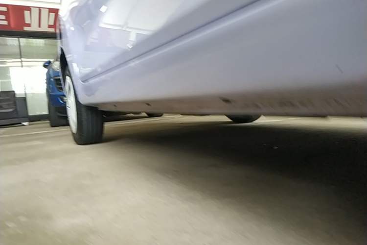 Used Chery QQ Ice Cream 2022 170km Sundae Phosphate Lithium-Ion Right Side Sill