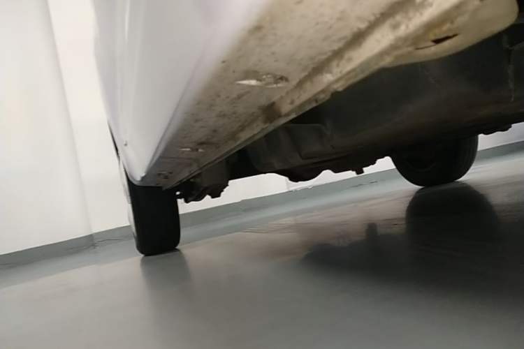 Used Chery QQ Ice Cream 2022 170km Sundae Phosphate Lithium-Ion Right Side Sill
