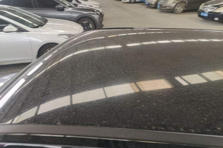 Used Chery QQ Ice Cream 2022 170km Sundae Phosphate Lithium-Ion Roof