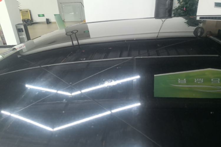 Used Chery QQ Ice Cream 2022 170km Sundae Phosphate Lithium-Ion Roof