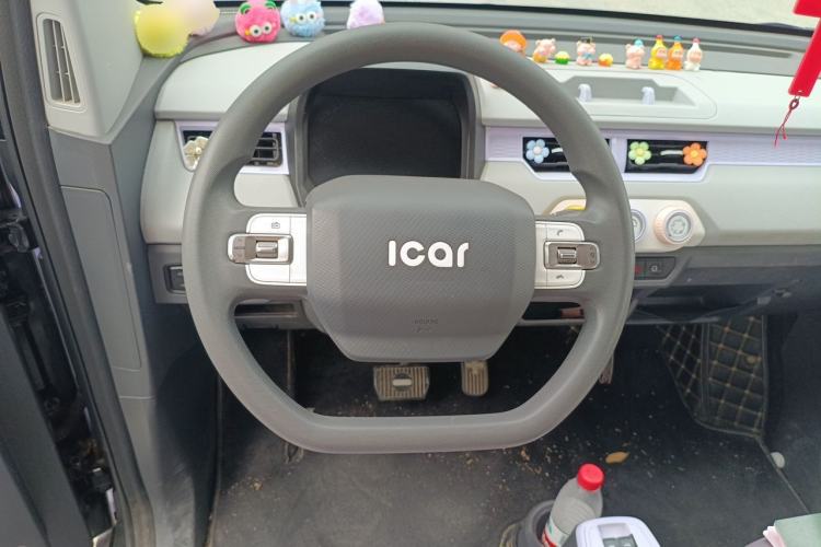 Used Chery QQ Ice Cream 2022 170km Sundae Phosphate Lithium-Ion Steering Wheel