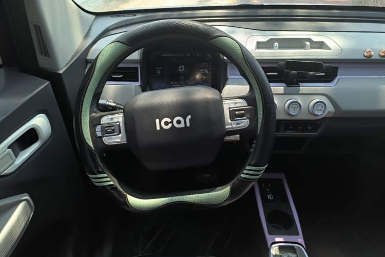 Used Chery QQ Ice Cream 2022 170km Sundae Phosphate Lithium-Ion Steering Wheel