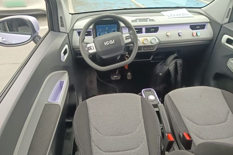 Used Chery QQ Ice Cream 2022 170km Sundae Phosphate Lithium-Ion Steering Wheel