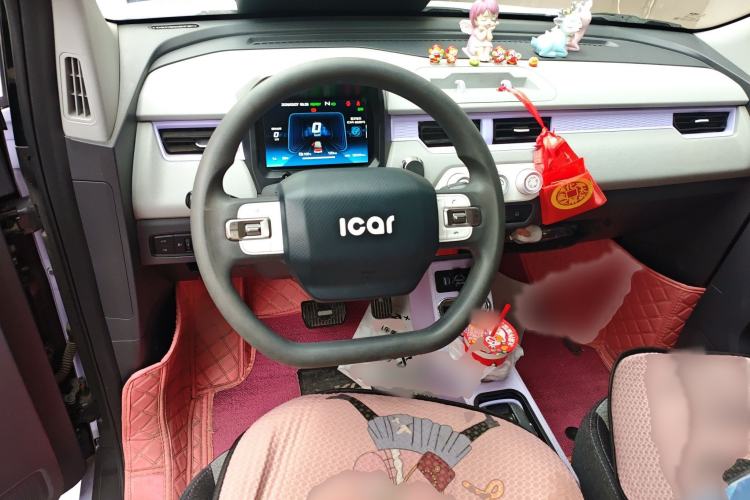 Used Chery QQ Ice Cream 2022 120km Conical Shape Lithium Iron Phosphate Steering Wheel