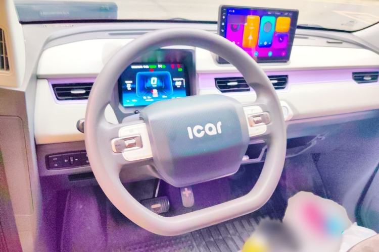 Used Chery QQ Ice Cream 2022 170km Sundae Phosphate Lithium-Ion Steering Wheel