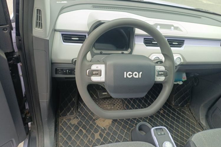 Used Chery QQ Ice Cream 2022 170km Sundae Phosphate Lithium-Ion Steering Wheel