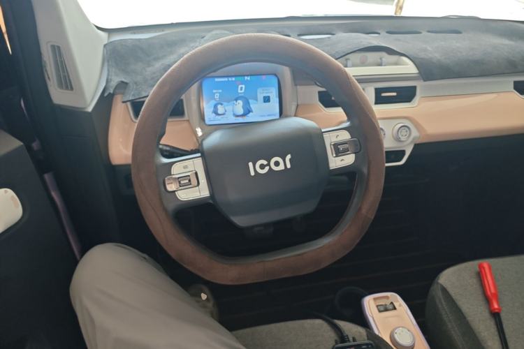 Used Chery QQ Ice Cream 2022 170km Sundae Phosphate Lithium-Ion Steering Wheel