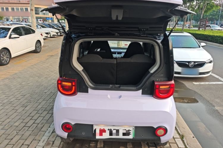 Used Chery QQ Ice Cream 2022 170km Sundae Phosphate Lithium-Ion Trunk