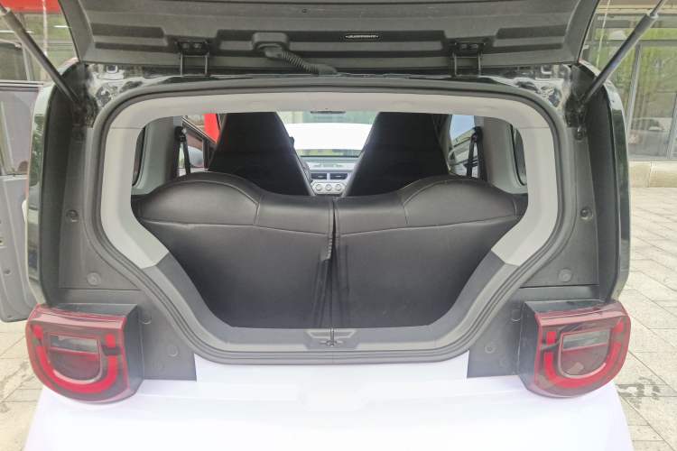 Used Chery QQ Ice Cream 2022 170km Sundae Ternary Lithium Trunk