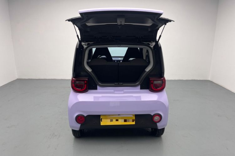 Used Chery QQ Ice Cream 2022 170km Sundae Phosphate Lithium-Ion Trunk