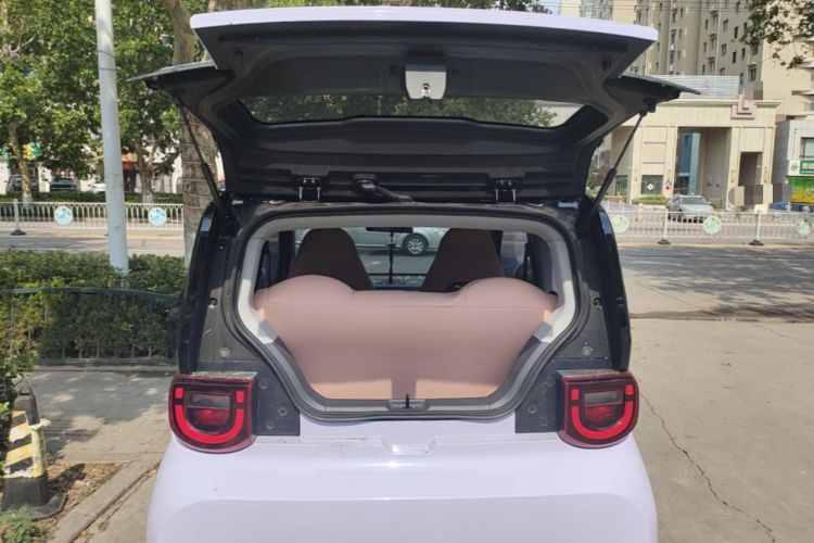 Used Chery QQ Ice Cream 2022 120km Conical Shape Lithium Iron Phosphate Trunk