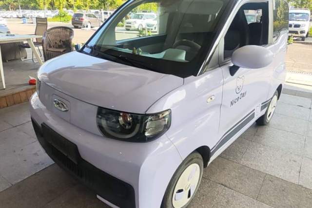 Ojetý Chery QQ Ice Cream 2022 170km Sundae Phosphate Lithium-Ion