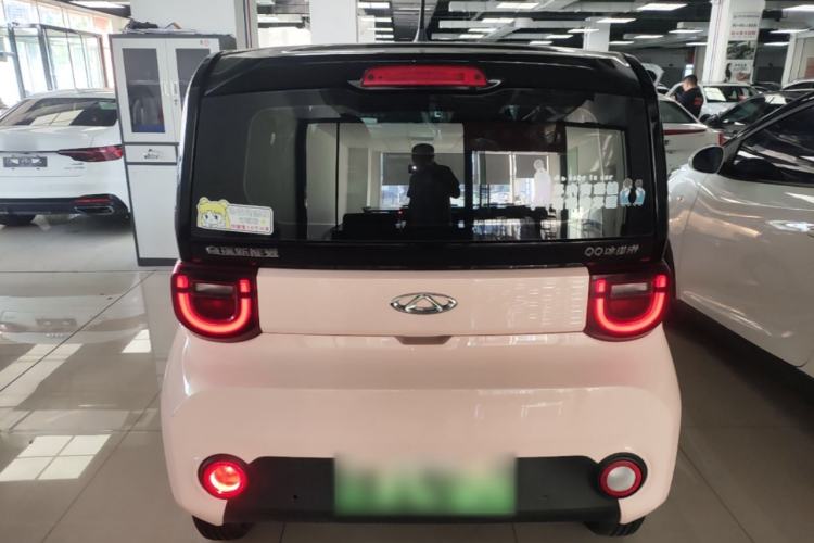 Used Chery QQ Ice Cream 2022 170km Sundae Phosphate Lithium-Ion Rear