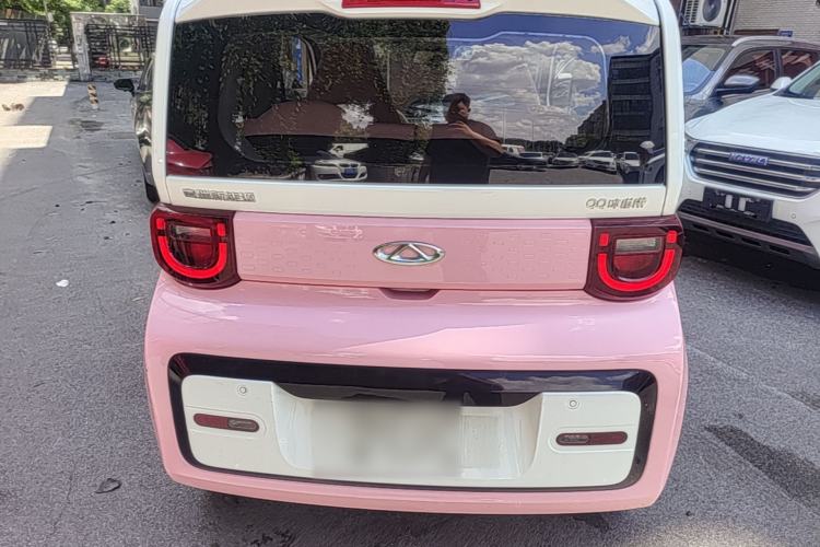 Used Chery QQ Ice Cream 2022 Taohuanxi Sweet Peach Edition Rear