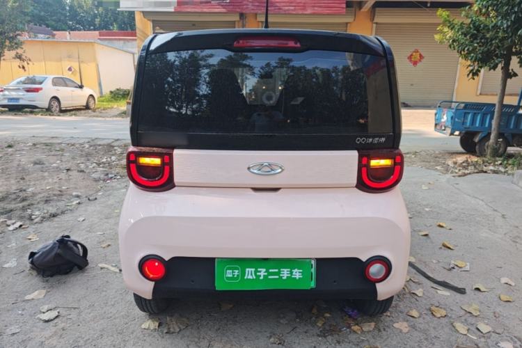 Used Chery QQ Ice Cream 2022 170km Sundae Phosphate Lithium-Ion Rear