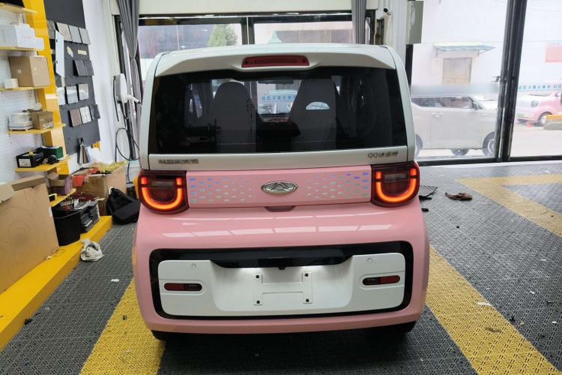 Used Chery QQ Ice Cream 2022 Taohuanxi Sweet Peach Edition Rear