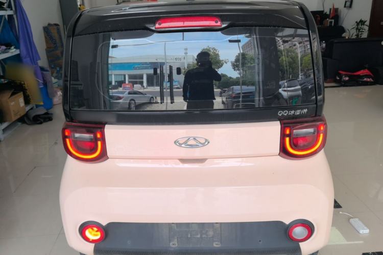 Used Chery QQ Ice Cream 2022 170km Sundae Phosphate Lithium-Ion Rear