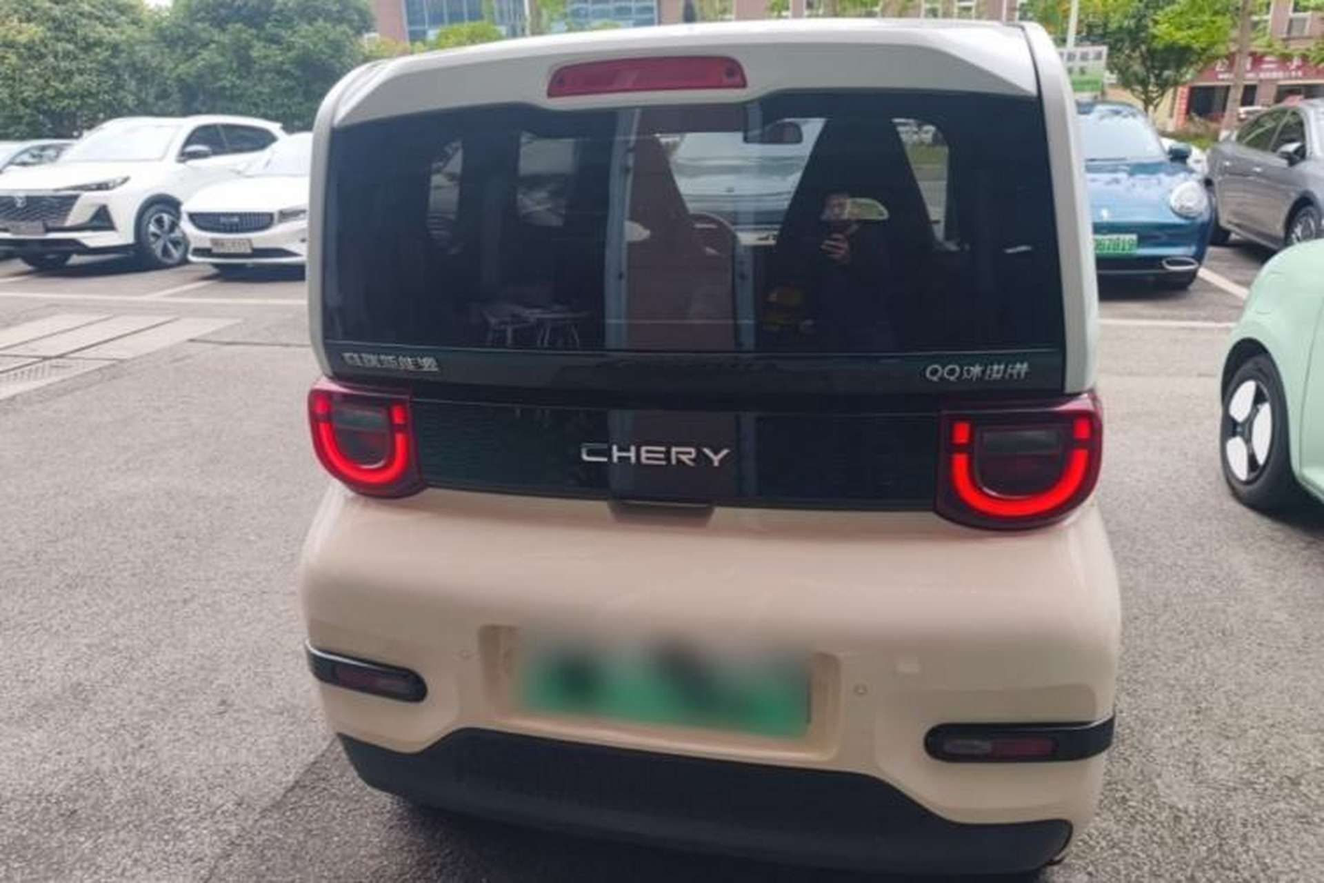 Used Chery QQ Ice Cream 2022 Taohuanxi Sweet Peach Edition Rear